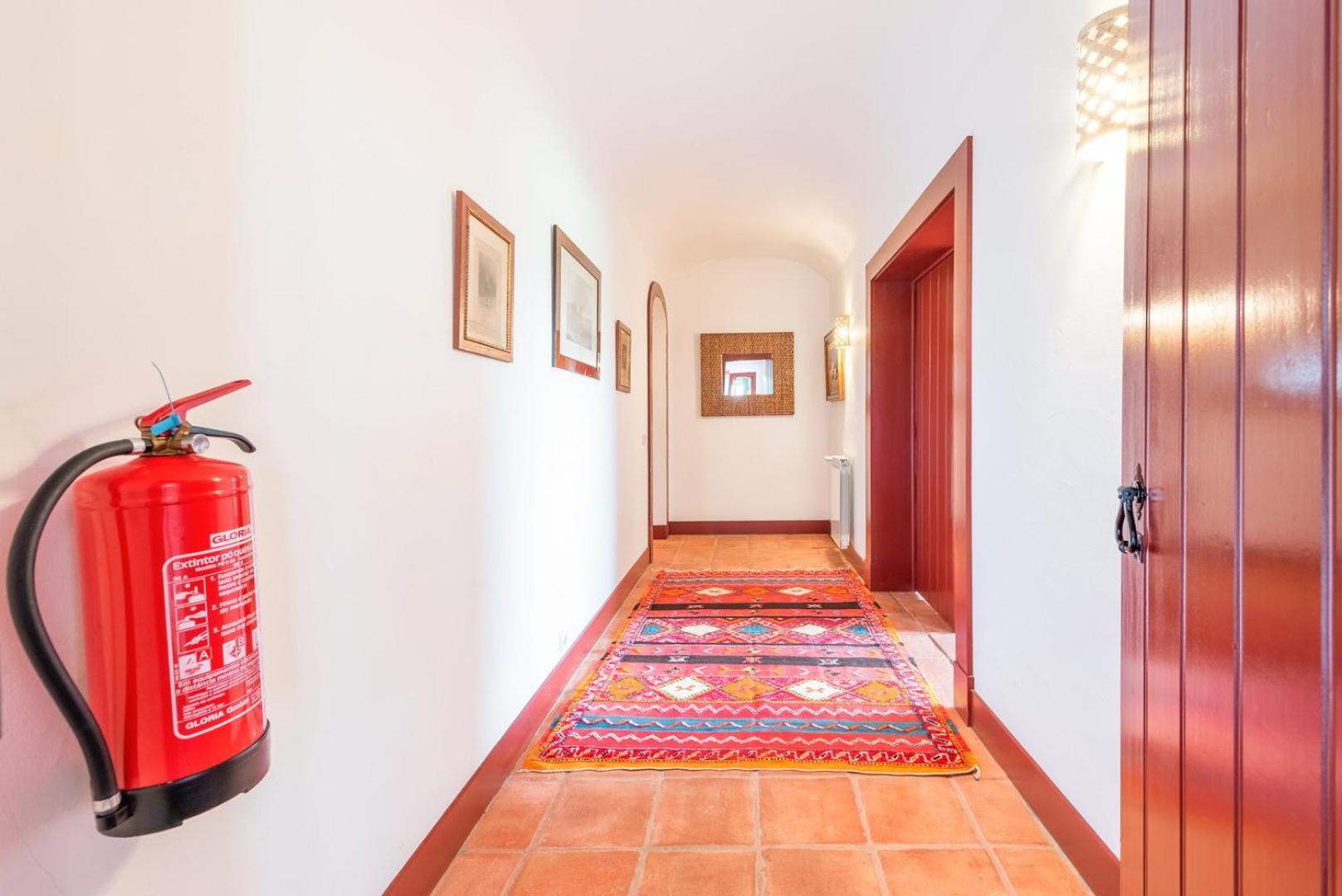 Вилла Stunning Mansion In Sao Cristovao Монтемор-у-Нову Экстерьер фото